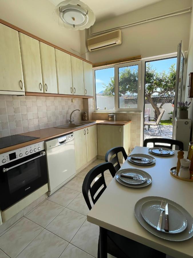 Sunny Beach House Corinto Esterno foto